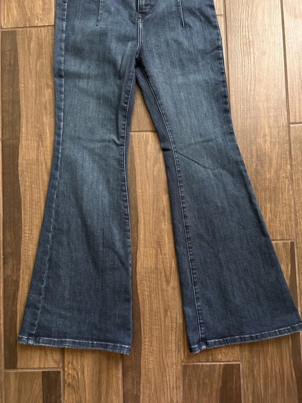 Free People We the Free Jayde High Rise Flare Jeans Sz 32S